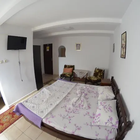 Guest house De Inchiriat -complex Turistic Foisor Costinesti