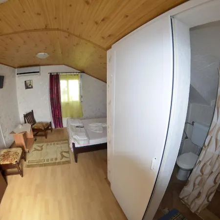 De Inchiriat -complex Turistic Foisor Guest house