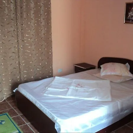Guest house De Inchiriat -complex Turistic Foisor Costinesti